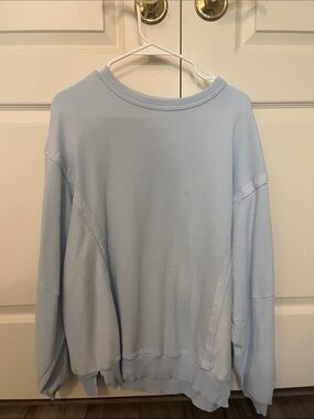 aerie baby blue sweatshirt